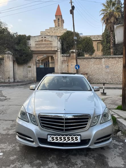 مرسيدس E220 2011 - صورة 2
