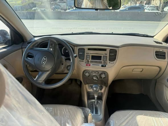 كيا ريو 2010 - صورة 4
