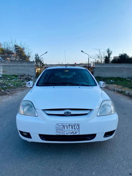 كيا ريو 2003 - صورة 3