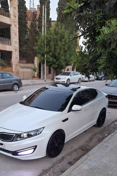 كيا كي 5 2012 - صورة 1