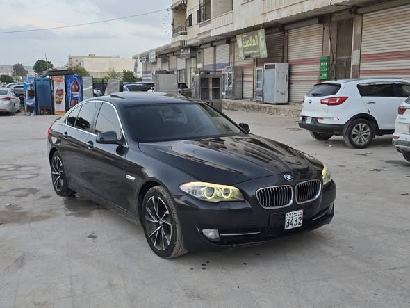 بي ام دبليو ٥٢٠ 2012 - صورة 4