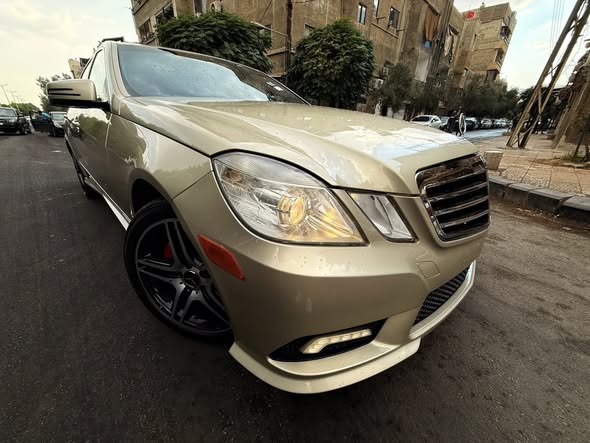 مرسيدس E350 2011 - صورة 1