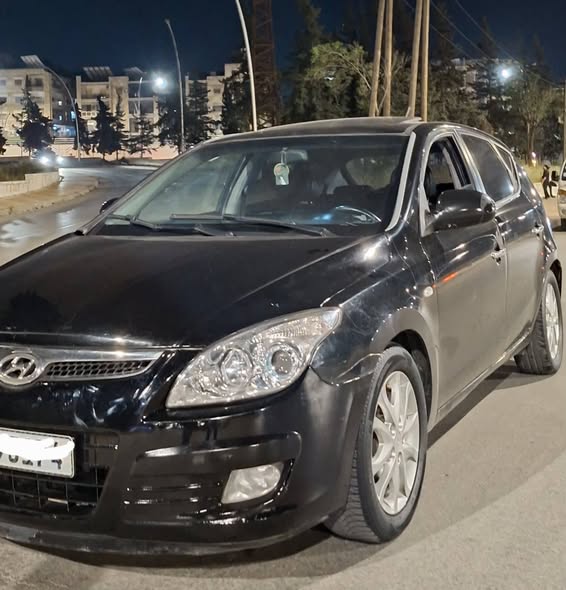 هونداي i30 2009 - صورة 3