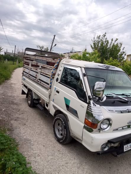 هونداي H100 1999 - صورة 1