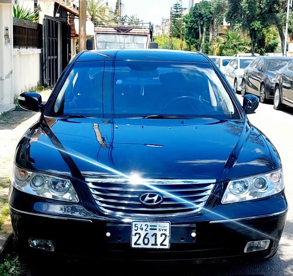 هيونداي ازيرا 2010 - صورة 3