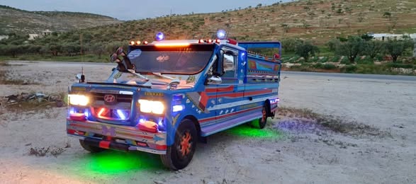 هيونداي 240 1997 - صورة 3