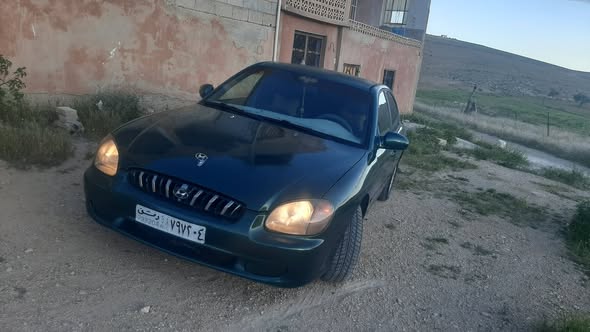هيونداي سوناتا 2000 - صورة 3