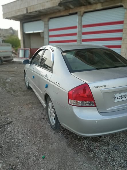 كيا سيراتو 2008 - صورة 2