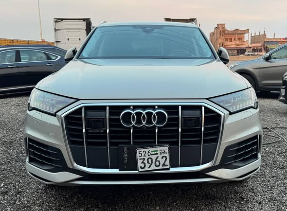 أودي Q7 2021 - صورة 5