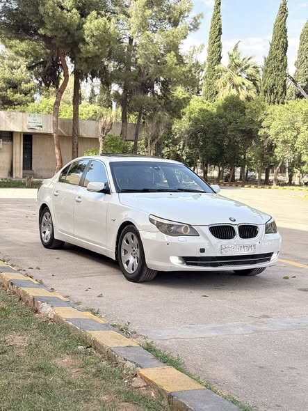 بي ام دبليو 520 2009 - صورة 1