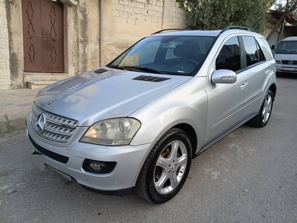 مارسيدس ML350 2006 - صورة 2