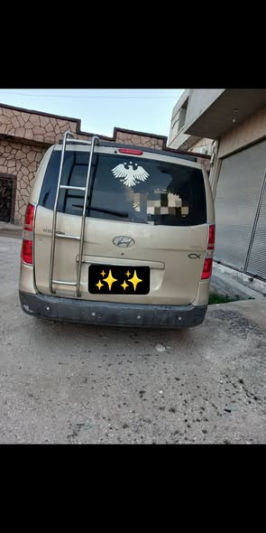 هونداي اتش 1 2012 - صورة 1