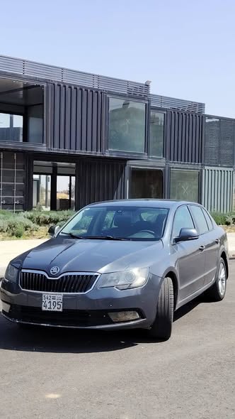 سكودا سوبيرب 2015 - صورة 1