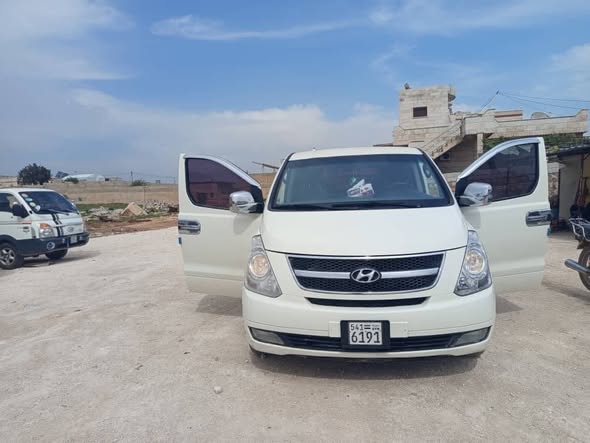هيونداي H-1 2012 - صورة 1