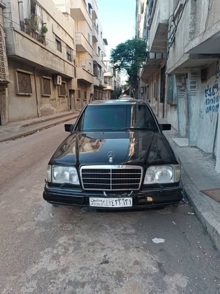 مرسيدس شبح 1993 - صورة 2
