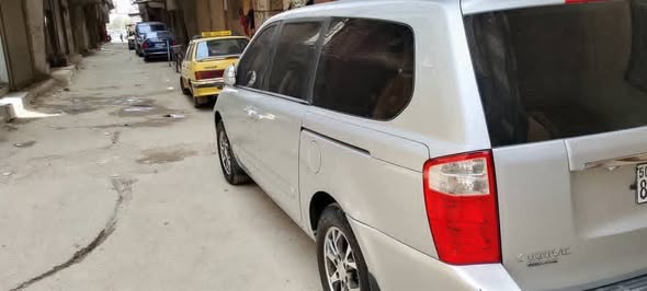 كيا كرنفال 2015 - صورة 1