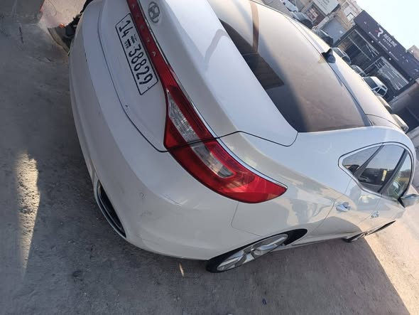 هيونداي أزيرا 2013 - صورة 5