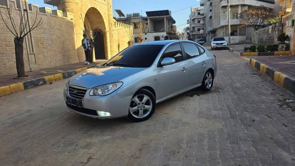 هيونداي افانتي 2008 - صورة 2