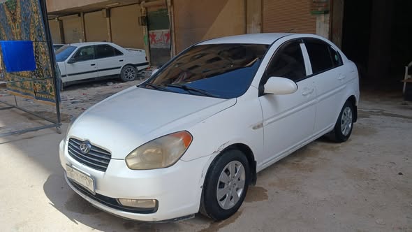 هونداي فيرنا 2007 - صورة 4