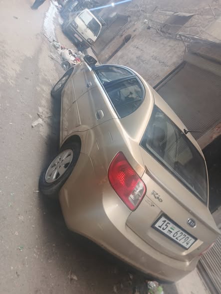كيا ريو 2010 - صورة 1