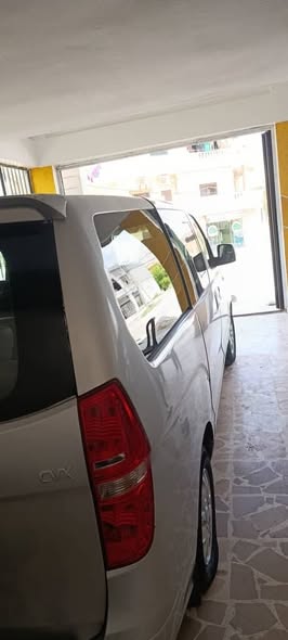 هيونداي اتش 1 2008 - صورة 3