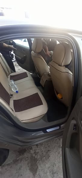 اودي a4 2010 - صورة 2