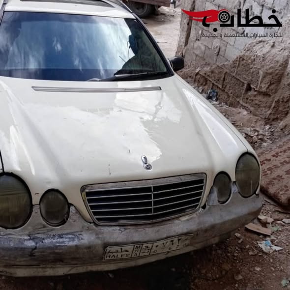 مرسيدس 220 2002 - صورة 1