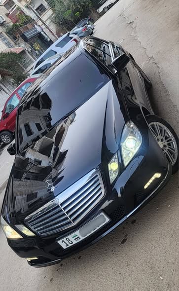 مرسيدس E300 2011 - صورة 1