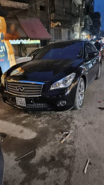 انفينتي M37 2012 - صورة 4