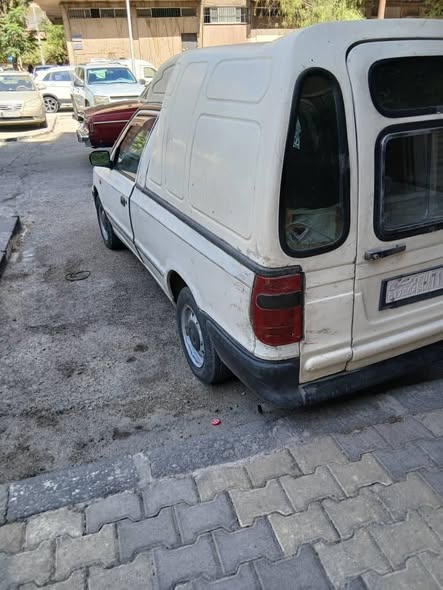 سكودا بيك آب 1997 - صورة 3