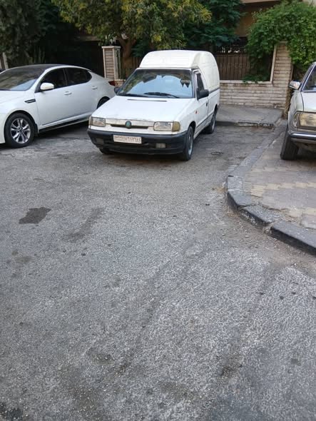 سكودا بيك آب 1997 - صورة 4