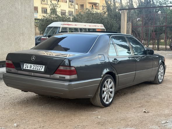 مرسيدس 300 1992 - صورة 2