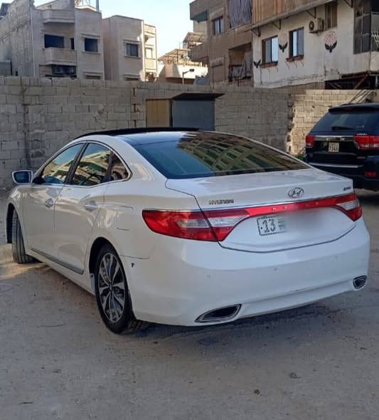 هيونداي آزيرا 2014 - صورة 5