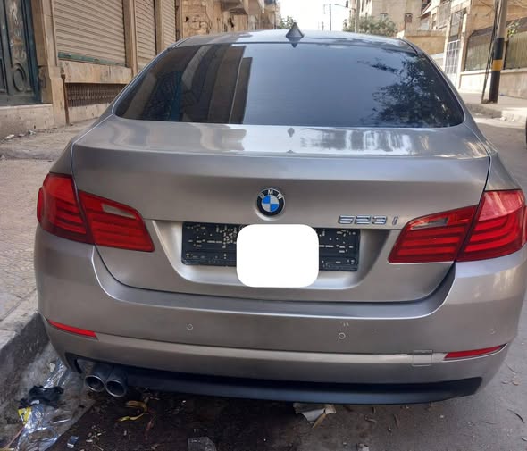 بي ام دبليو 523i 2011 - صورة 2