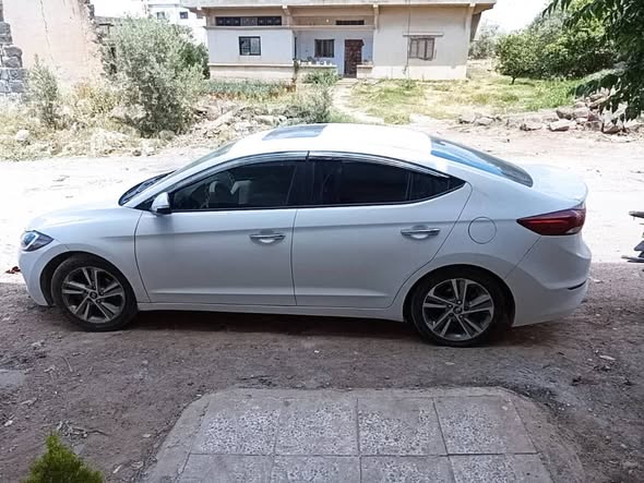 هيونداي النترا 2018 - صورة 1