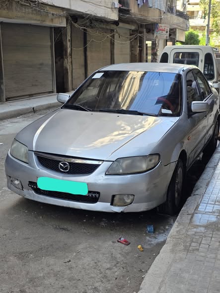 مازدا 323 2001 - صورة 3