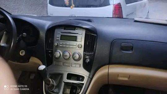 هيونداي H-1 2009 - صورة 4