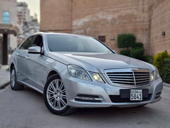 مرسيدس E300 2011 - صورة 2