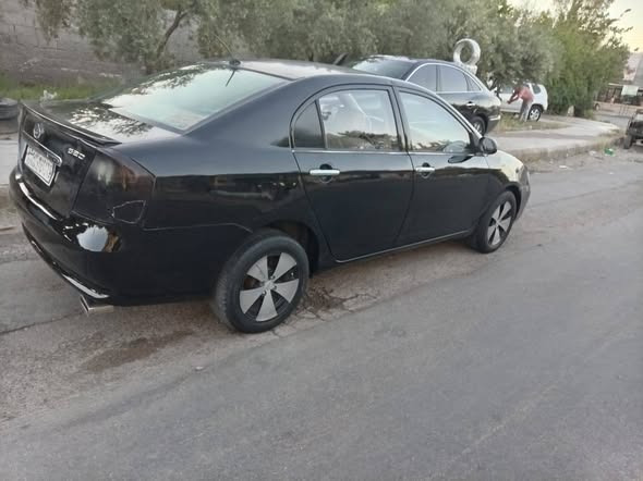 ليفان 620 2008 - صورة 5