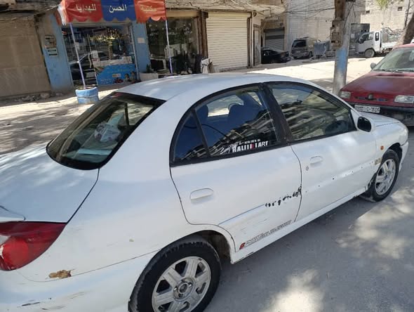 كيا ريو 2002 - صورة 4
