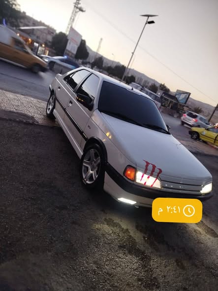 بيجو 405 1993 - صورة 1