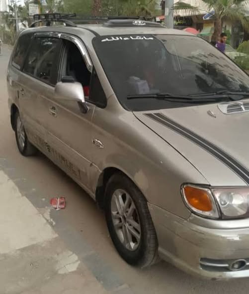 هونداي تراجيت 2004 - صورة 2