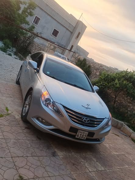 هيونداي سوناتا 2012 - صورة 4