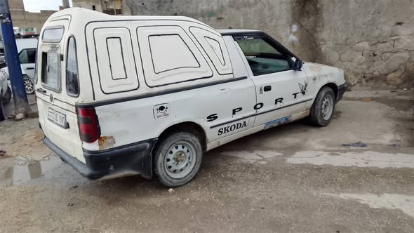 سكودا بيك أب 1998 - صورة 4