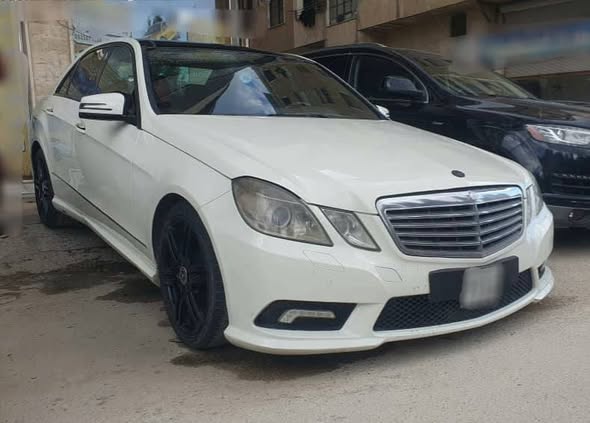 مرسيدس E300 2011 - صورة 1