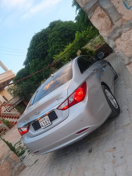 هيونداي سوناتا 2012 - صورة 5