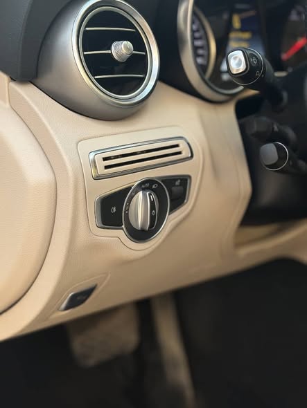 مرسيدس سي 300 2018 - صورة 2