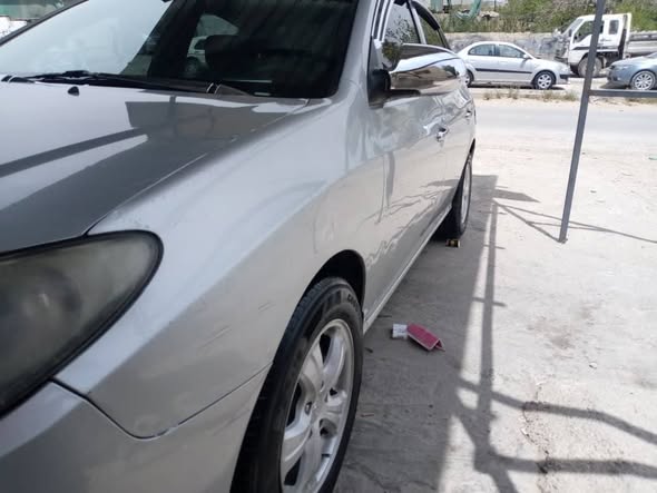 هيونداي افانتي 2008 - صورة 1