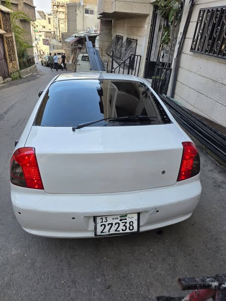 كيا شوما 2003 - صورة 5