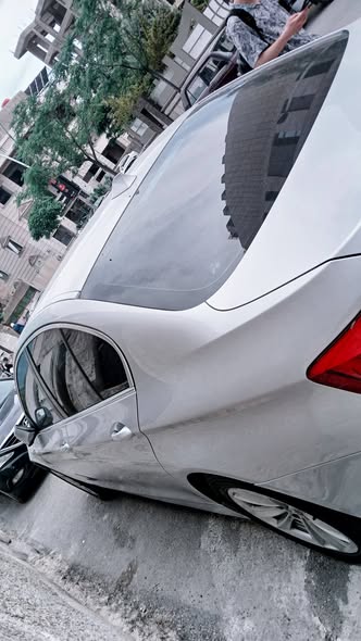 بي إم دبليو 528 2011 - صورة 4